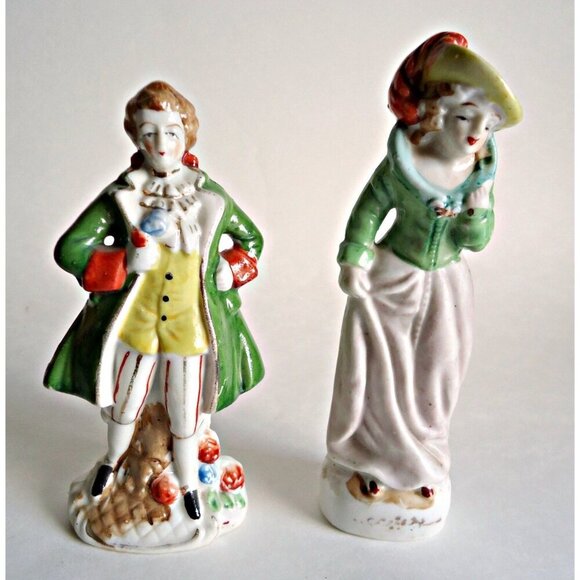 3 Occupied Japan Figuines Victorian Couples and Miniature Renaissance Woman Toby - Picture 3 of 5